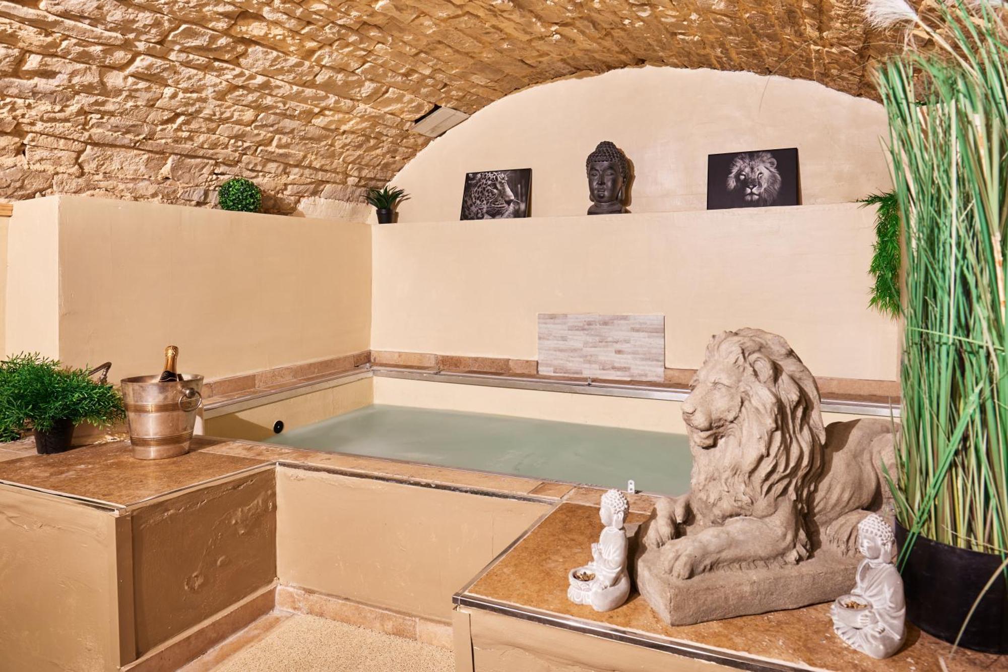 Suite Lovespa Coligny Dış mekan fotoğraf