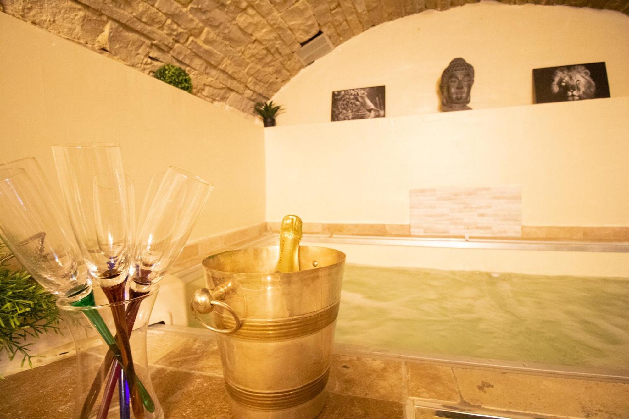 Suite Lovespa Coligny Dış mekan fotoğraf